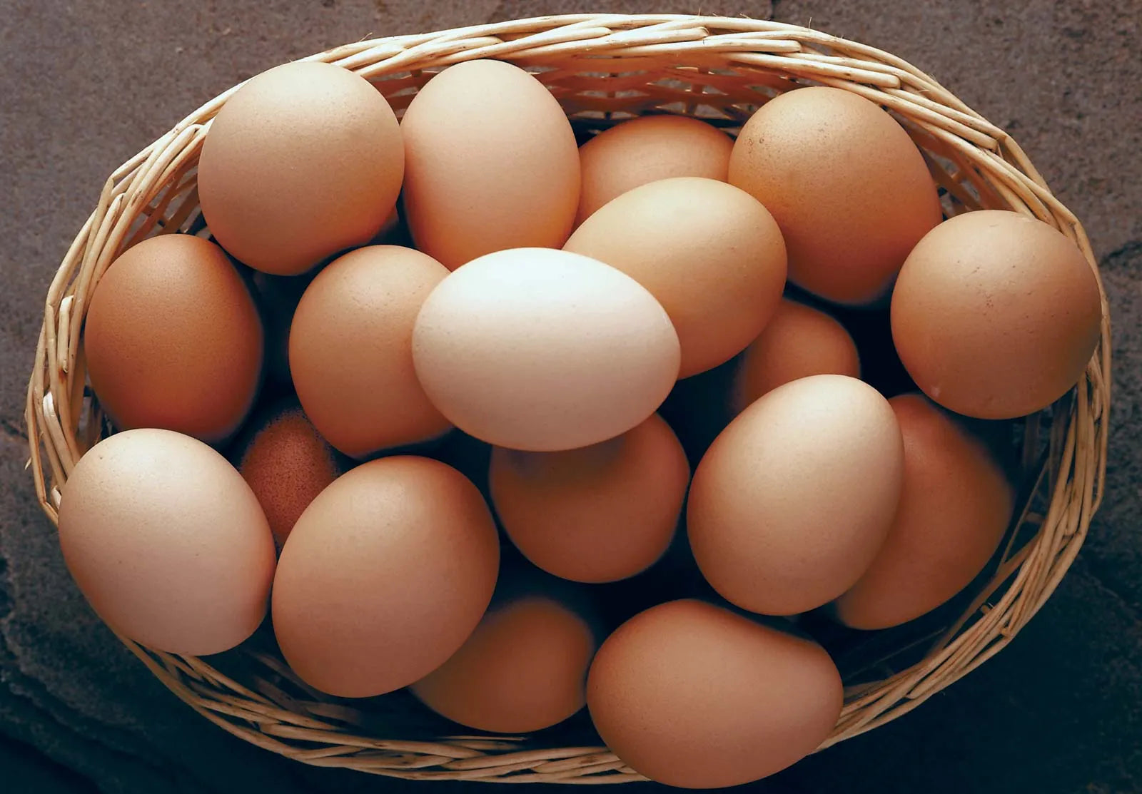 12 Brown eggs | Free Range Organic Local